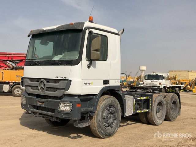 2002 Mercedes-Benz Actros 3348 6x4 T/A Sleeper Truck Tractor - Tractor unit: picture 1 2002 Mercedes-Benz Actros 3348 6x4 T/A Sleeper Truck Tractor - Tractor unit: picture 1