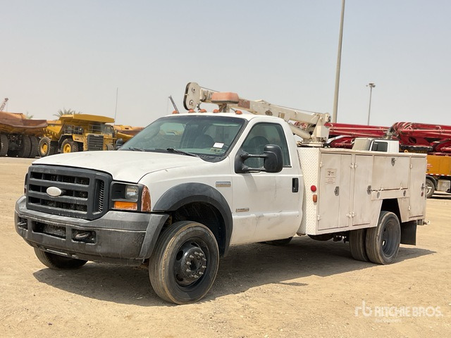 2006 Ford F550XL SUPER DUTY 4x2 Service Truck - Utility/ Special vehicle: picture 2 2006 Ford F550XL SUPER DUTY 4x2 Service Truck - Utility/ Special vehicle: picture 2