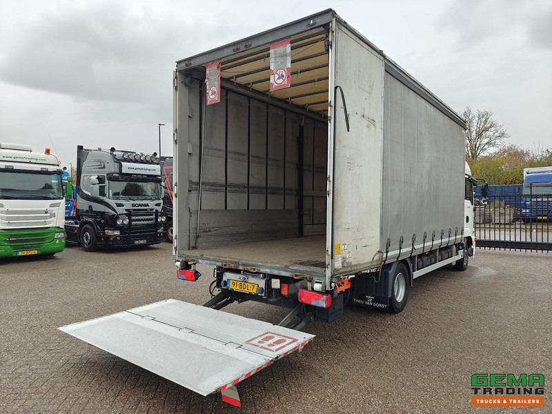 MAN TGL 12.250 4x2 Slaapcab Euro6B - StandAirco - Schuifzeilenbak 6.19m + Laadklep 1500KG - SMARTTacho V2 - 01/2026 APK - Curtainsider truck: picture 2 MAN TGL 12.250 4x2 Slaapcab Euro6B - StandAirco - Schuifzeilenbak 6.19m + Laadklep 1500KG - SMARTTacho V2 - 01/2026 APK - Curtainsider truck: picture 2