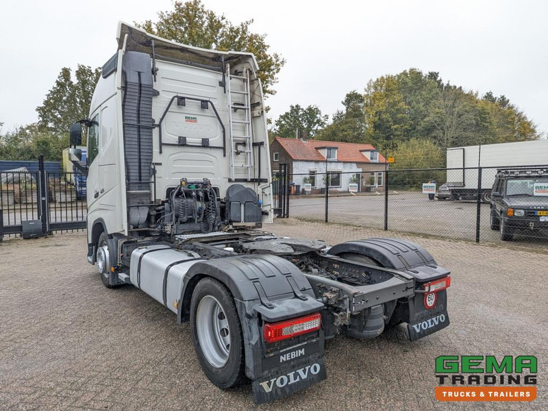 Volvo FH420 4x2 Euro6 FH420 4x2 Globetrotter Euro6 - XLOW / Mega - VEB+ - Double Tanks - Air Suspension - Tractor unit: picture 4 Volvo FH420 4x2 Euro6 FH420 4x2 Globetrotter Euro6 - XLOW / Mega - VEB+ - Double Tanks - Air Suspension - Tractor unit: picture 4