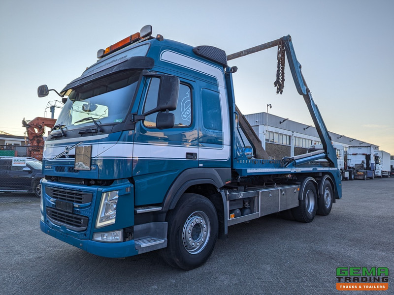 Volvo FM 460 6x2/4 Globetrotter Euro6 - JOAB PortaalSysteem 18T - Uitschuifbaar - Afstandbediening - VangmuilKoppeling - Skip loader truck: picture 1 Volvo FM 460 6x2/4 Globetrotter Euro6 - JOAB PortaalSysteem 18T - Uitschuifbaar - Afstandbediening - VangmuilKoppeling - Skip loader truck: picture 1