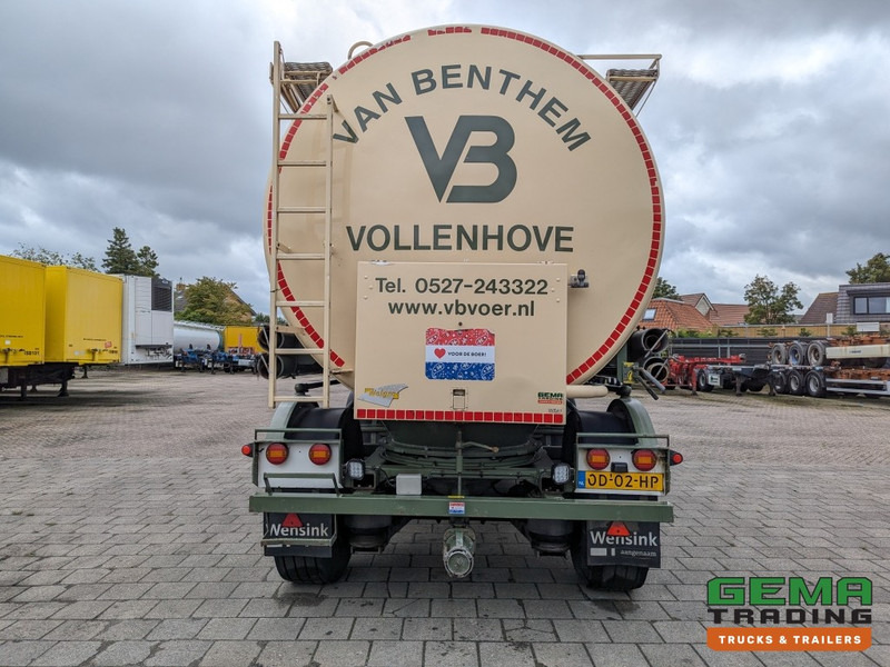 WELGRO 90WSL33-24 2-Assen SAF Silo MengVoeder / Futter 24m³ - Trommelremmen - StuurAs (O1961) - Tank semi-trailer: picture 5 WELGRO 90WSL33-24 2-Assen SAF Silo MengVoeder / Futter 24m³ - Trommelremmen - StuurAs (O1961) - Tank semi-trailer: picture 5