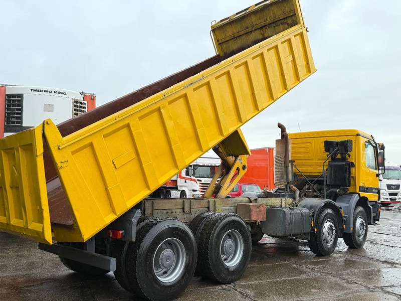 Mercedes-Benz Actros 4140 V6 8X4 Tipper Spring/Spring Manual Gear MP1 - Tipper: picture 4 Mercedes-Benz Actros 4140 V6 8X4 Tipper Spring/Spring Manual Gear MP1 - Tipper: picture 4