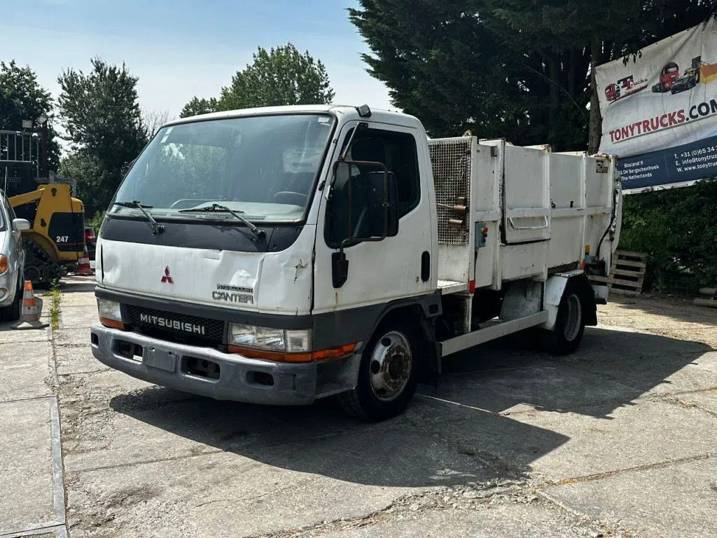Mitsubishi Canter GARBAGE TRUCK SPRING/SPRING MANUAL GEARBO - Garbage truck: picture 2 Mitsubishi Canter GARBAGE TRUCK SPRING/SPRING MANUAL GEARBO - Garbage truck: picture 2