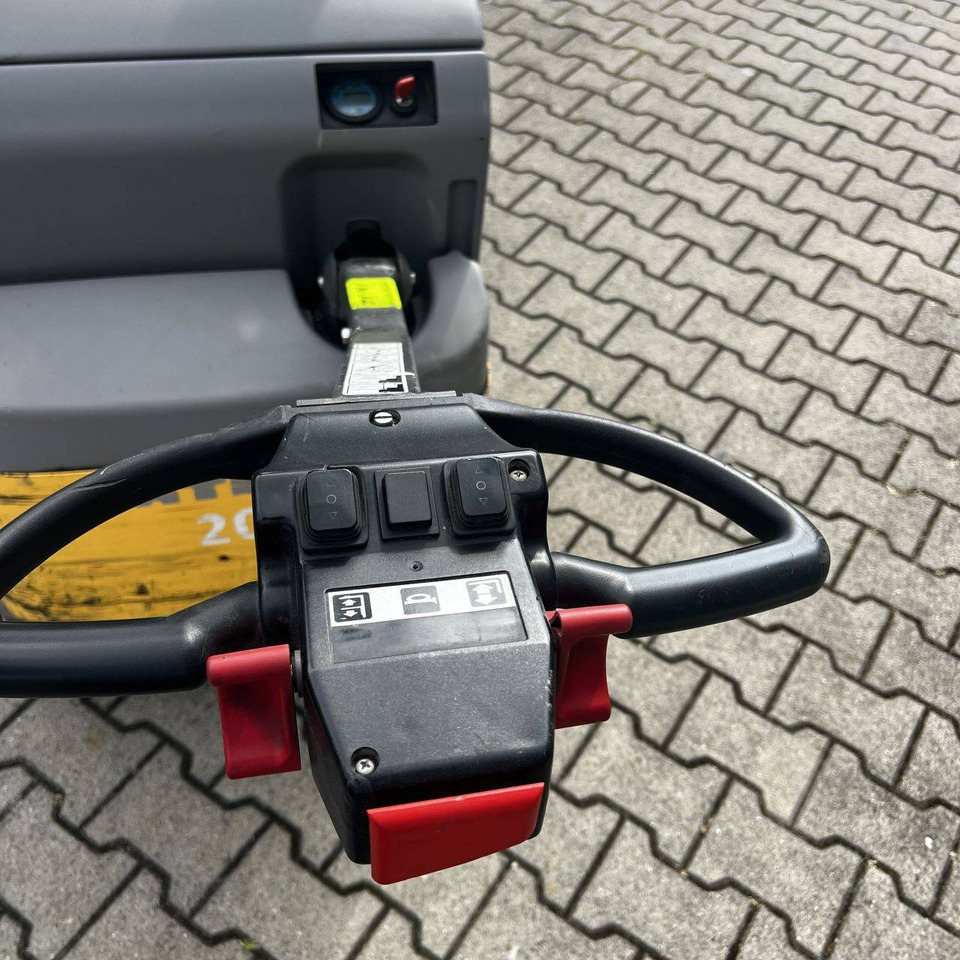 Atlet PSD125/160 - Stacker: picture 3 Atlet PSD125/160 - Stacker: picture 3