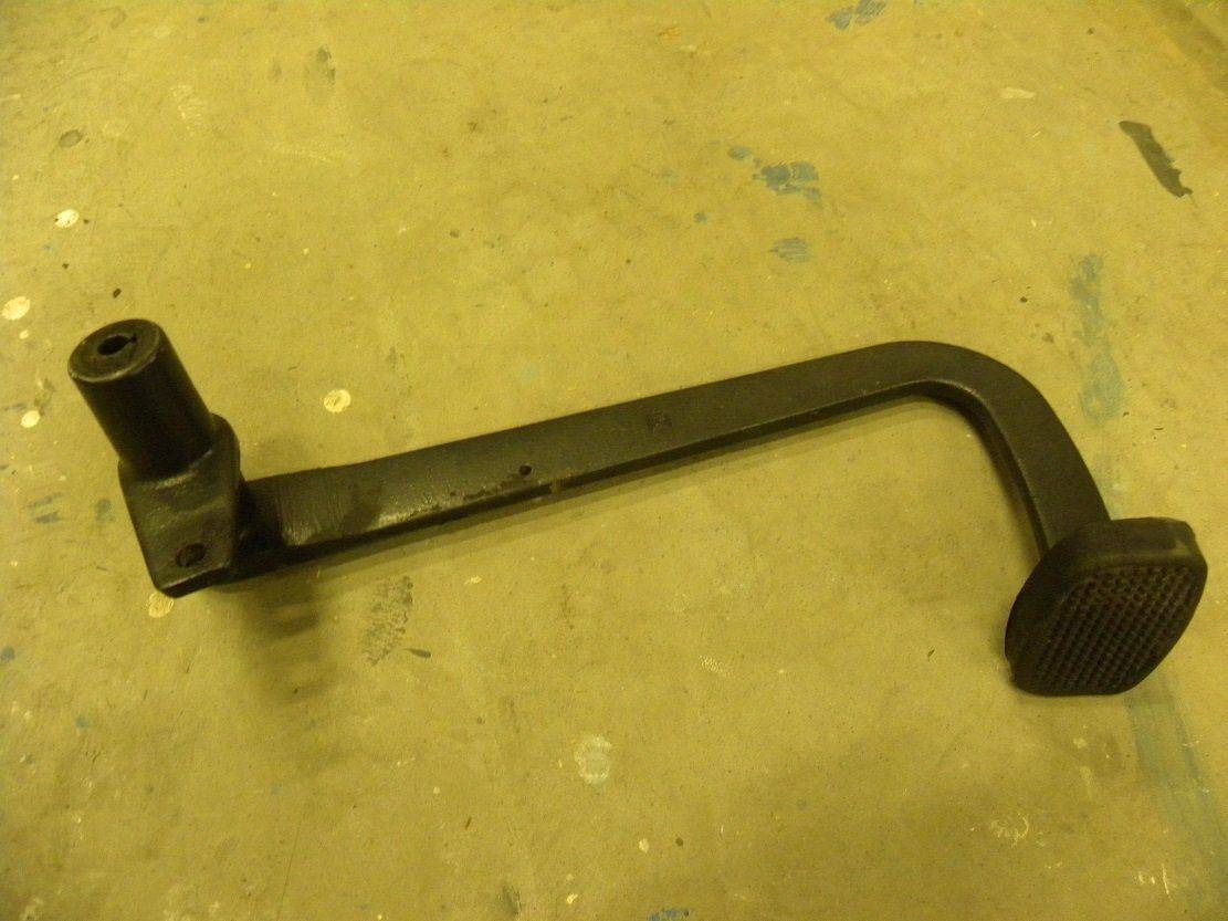 Brake pedal for Still R50-15 - Pedal for Material handling equipment: picture 2 Brake pedal for Still R50-15 - Pedal for Material handling equipment: picture 2