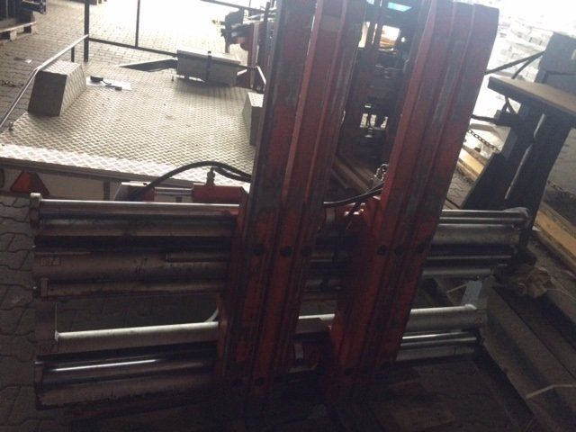 Dürwen Triple pallet Handler with separate side shift - Forks for Material handling equipment: picture 1 Dürwen Triple pallet Handler with separate side shift - Forks for Material handling equipment: picture 1