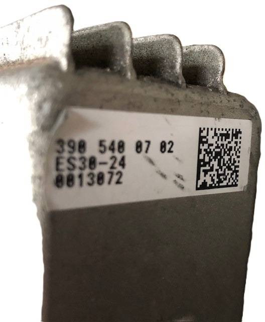 ES30-24 Steering motor - Steering for Material handling equipment: picture 4 ES30-24 Steering motor - Steering for Material handling equipment: picture 4