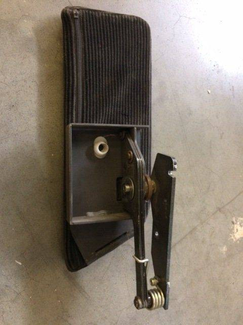 Elbow rest for Atlet UNS - Cab and interior for Material handling equipment: picture 2 Elbow rest for Atlet UNS - Cab and interior for Material handling equipment: picture 2