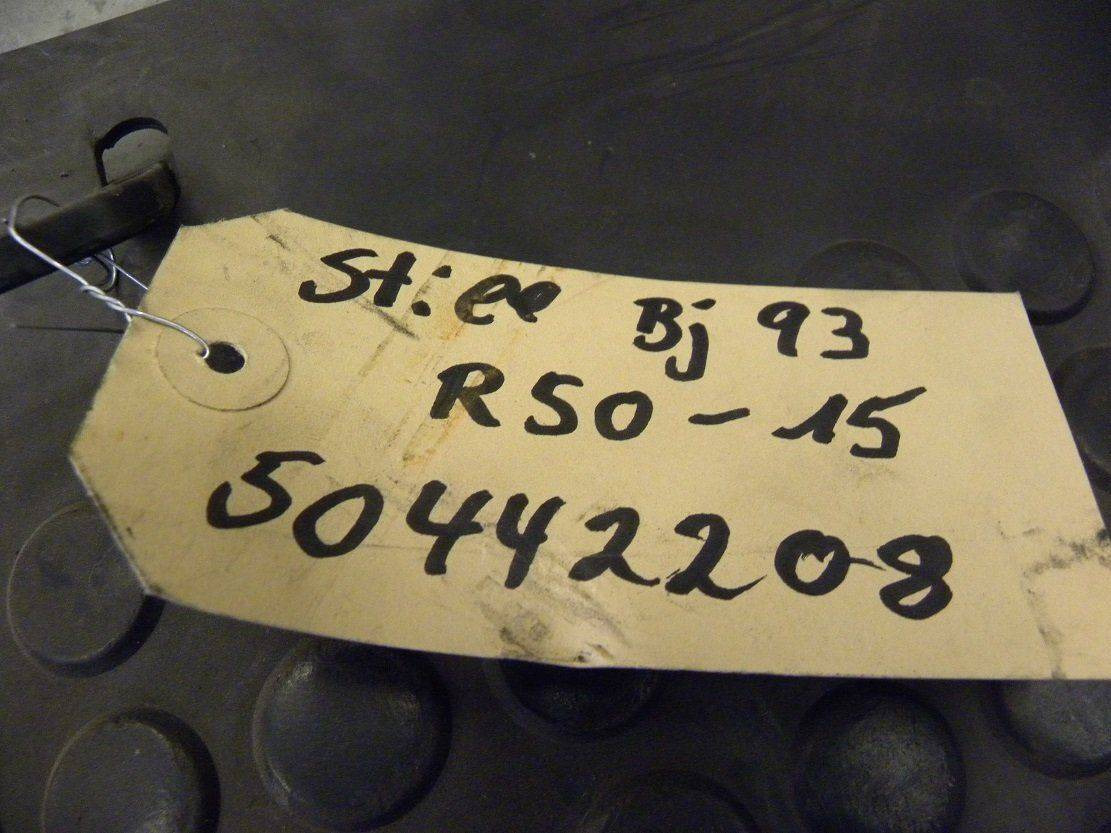 Floor mat for Still R50-15 - Cab and interior for Material handling equipment: picture 2 Floor mat for Still R50-15 - Cab and interior for Material handling equipment: picture 2