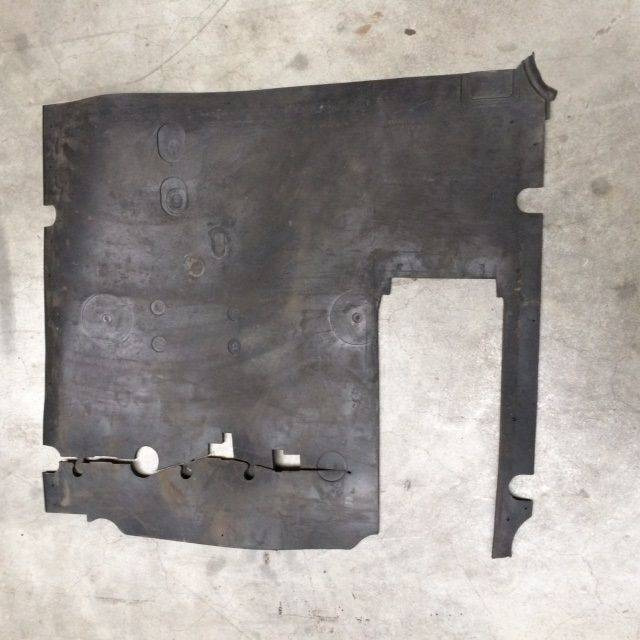 Floormat for Linde - Cab and interior for Material handling equipment: picture 2 Floormat for Linde - Cab and interior for Material handling equipment: picture 2