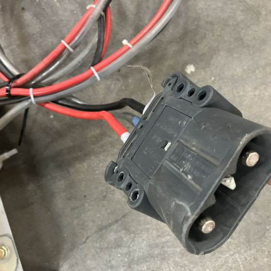 Hawker 24V/80A Life Tech (2) - Electrical system for Material handling equipment: picture 4 Hawker 24V/80A Life Tech (2) - Electrical system for Material handling equipment: picture 4