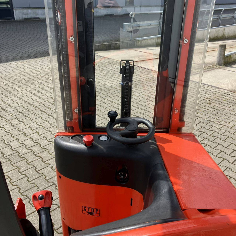 Linde E10 (334) - Electric forklift: picture 4 Linde E10 (334) - Electric forklift: picture 4