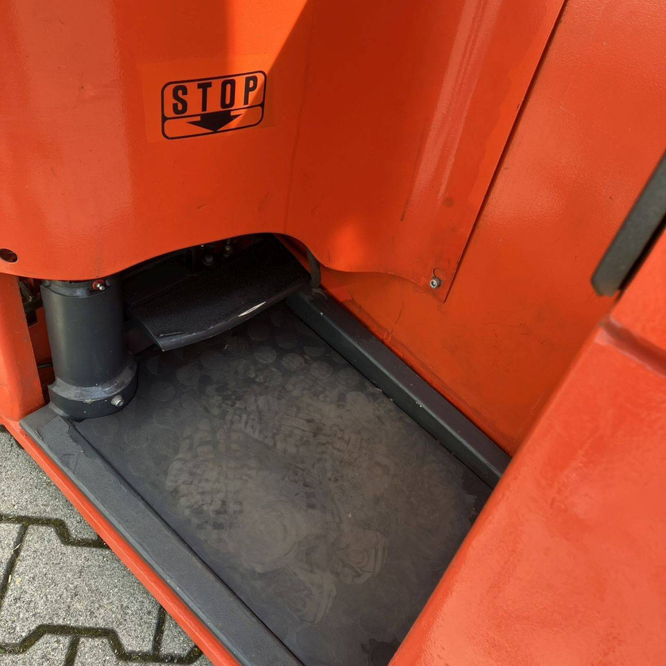 Linde E10 (334) - Electric forklift: picture 5 Linde E10 (334) - Electric forklift: picture 5