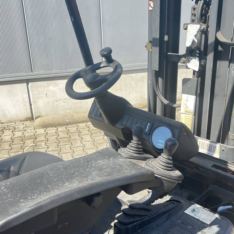 Linde E14 (335-02) - Electric forklift: picture 5 Linde E14 (335-02) - Electric forklift: picture 5