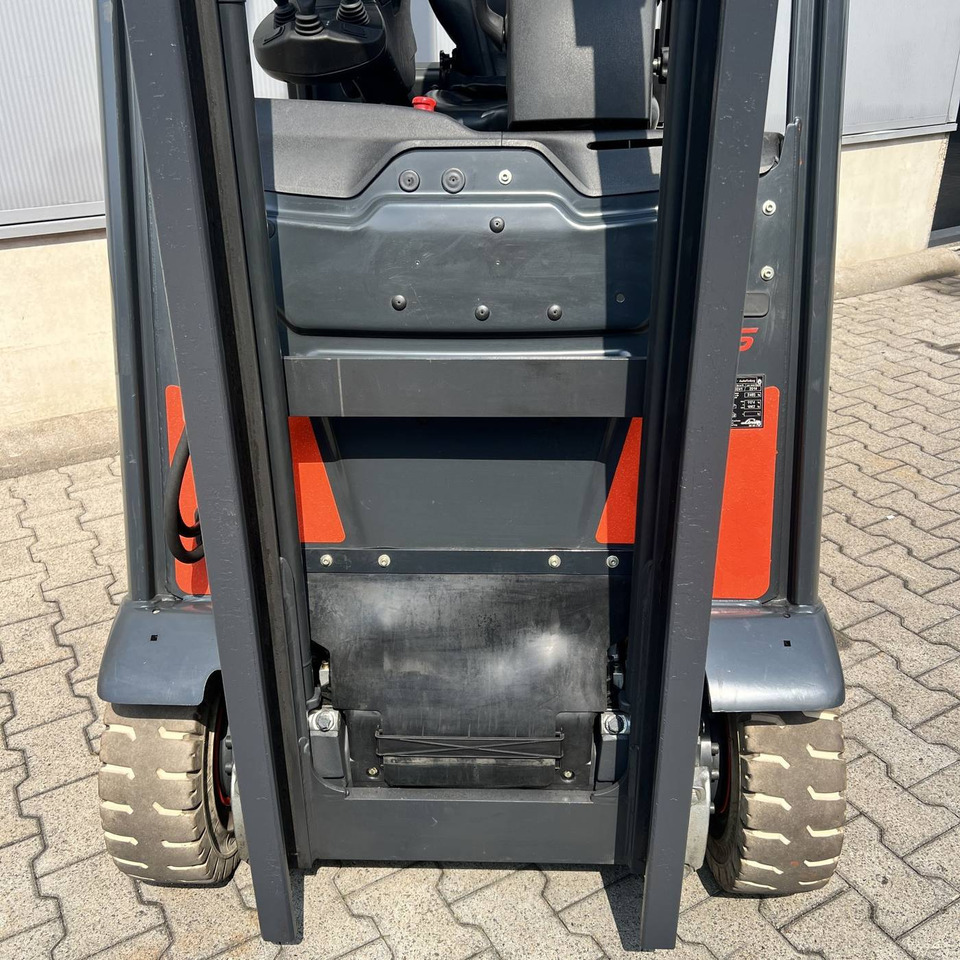 Electric forklift Linde E16H (386-02) EVO: picture 14 Electric forklift Linde E16H (386-02) EVO: picture 14
