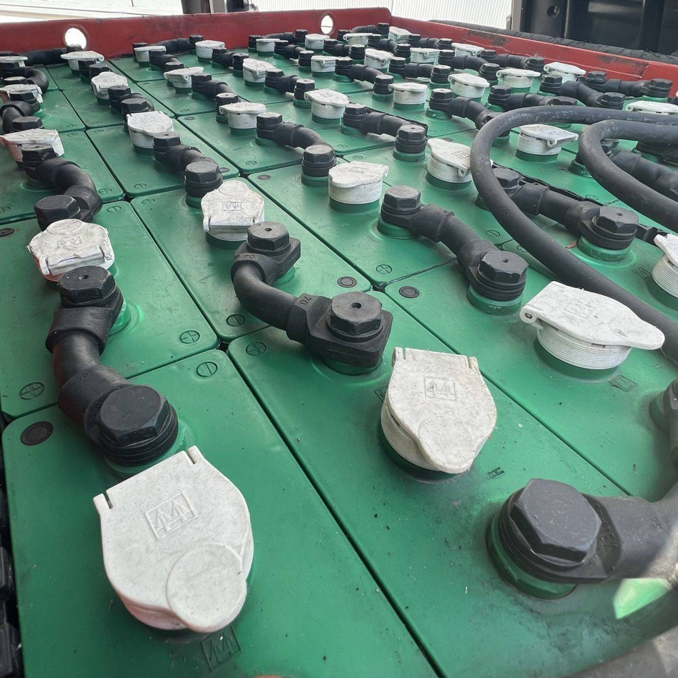 Electric forklift Linde E30/600 HL (387): picture 9 Electric forklift Linde E30/600 HL (387): picture 9