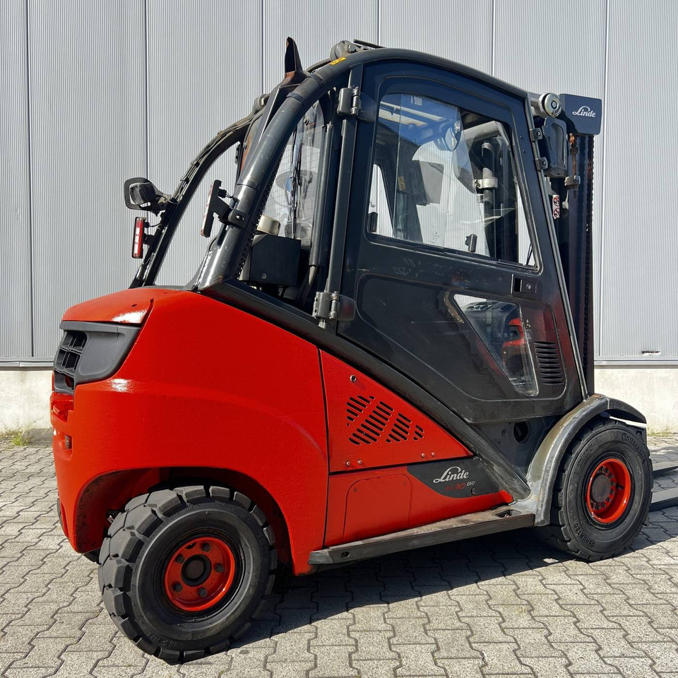 Linde H30D-02 (393) EVO - Diesel forklift: picture 2 Linde H30D-02 (393) EVO - Diesel forklift: picture 2