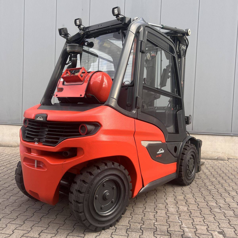 Linde H40/600T (1204) - LPG forklift: picture 2 Linde H40/600T (1204) - LPG forklift: picture 2