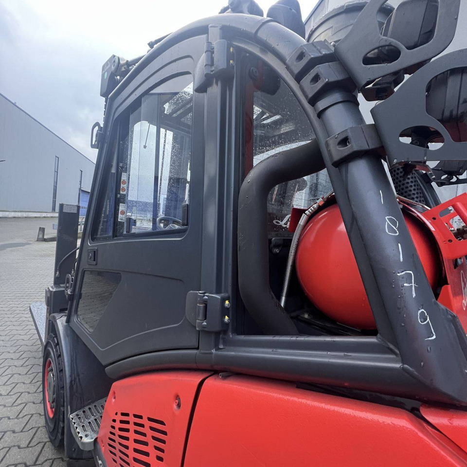 Linde H40T-02 (394) EVO - LPG forklift: picture 5 Linde H40T-02 (394) EVO - LPG forklift: picture 5