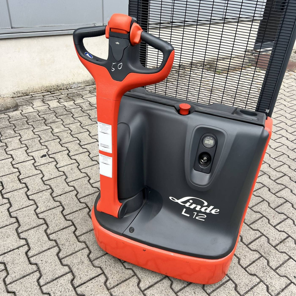 Linde L12 (1172) - Stacker: picture 5 Linde L12 (1172) - Stacker: picture 5