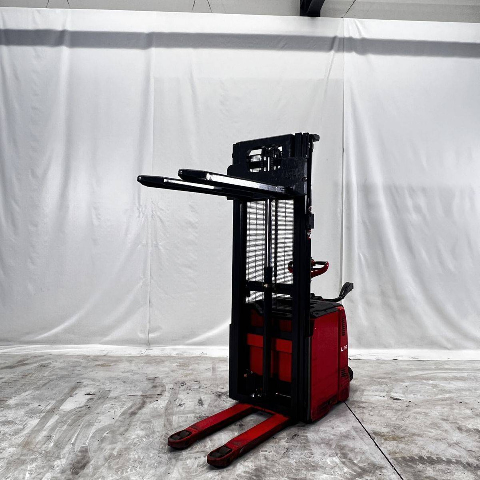 Stacker Linde L14AP (133): picture 7 Stacker Linde L14AP (133): picture 7