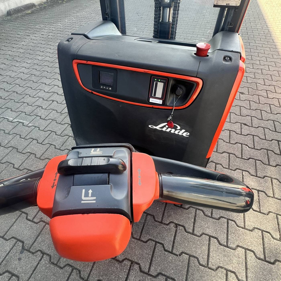 Linde L16 (1173) - Stacker: picture 5 Linde L16 (1173) - Stacker: picture 5