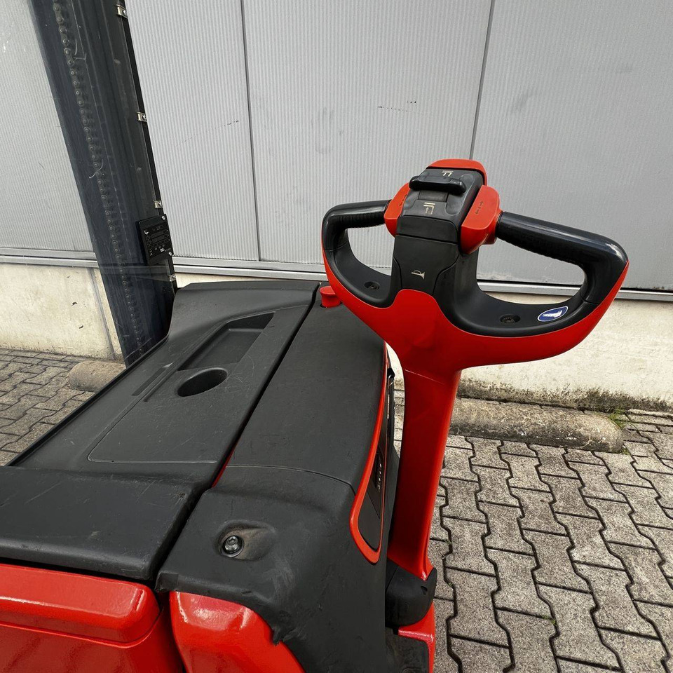 Linde L20 (1173) - Stacker: picture 3 Linde L20 (1173) - Stacker: picture 3