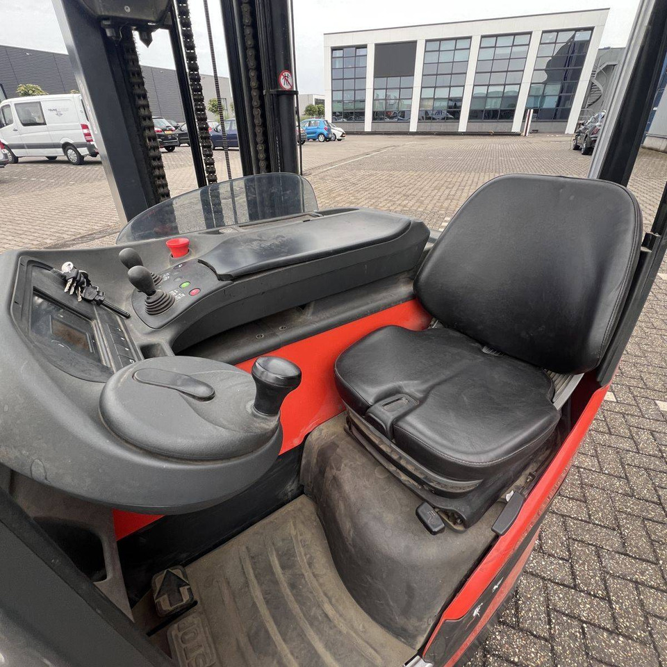Linde R14 HD (1120) - Reach truck: picture 4 Linde R14 HD (1120) - Reach truck: picture 4