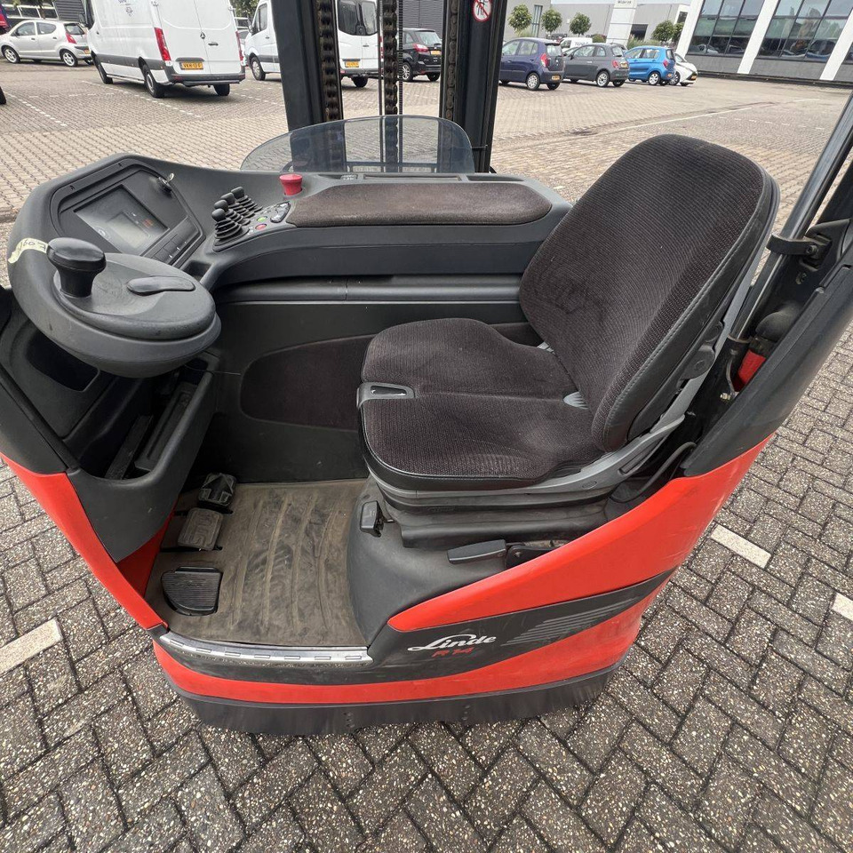 Linde R14HD (1120) - Reach truck: picture 3 Linde R14HD (1120) - Reach truck: picture 3