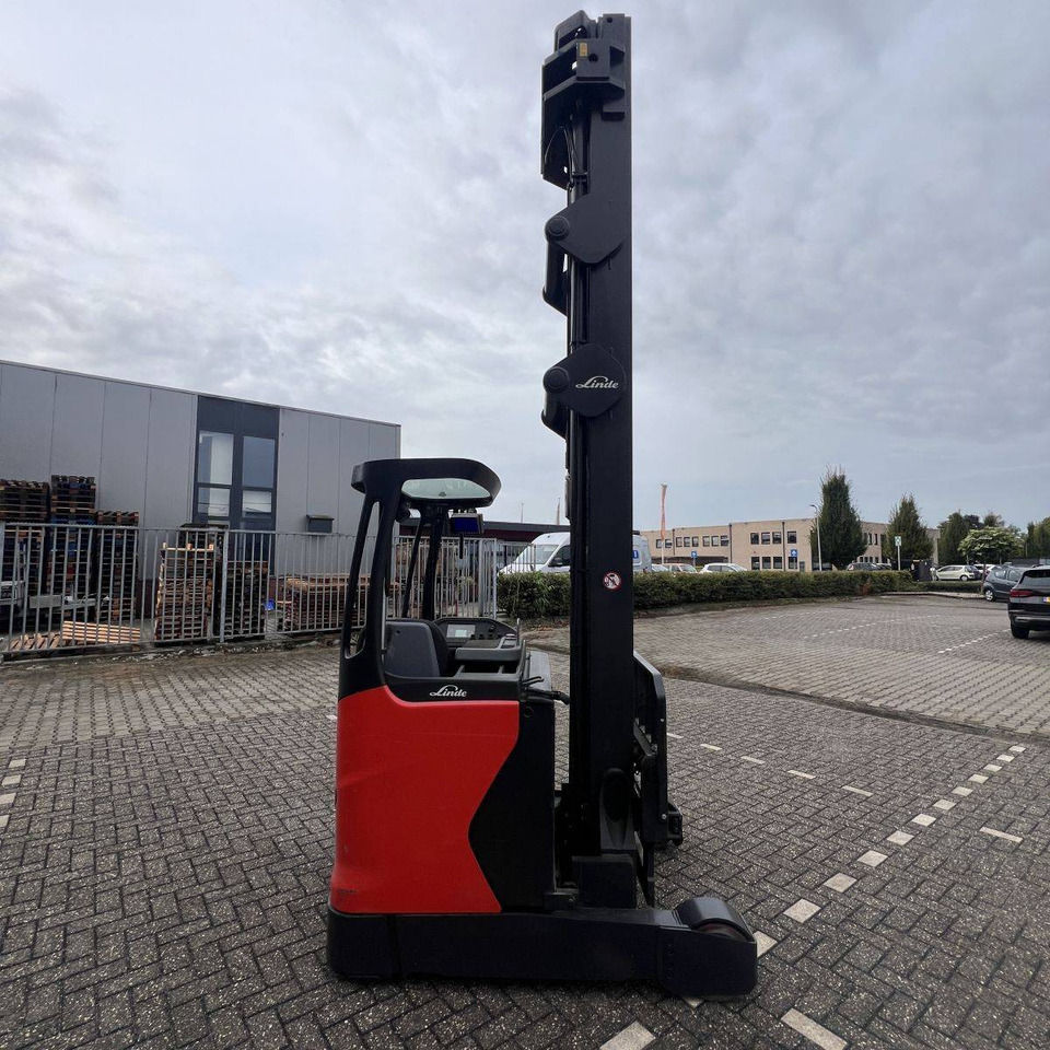Linde R14HD (1120) - Reach truck: picture 2 Linde R14HD (1120) - Reach truck: picture 2