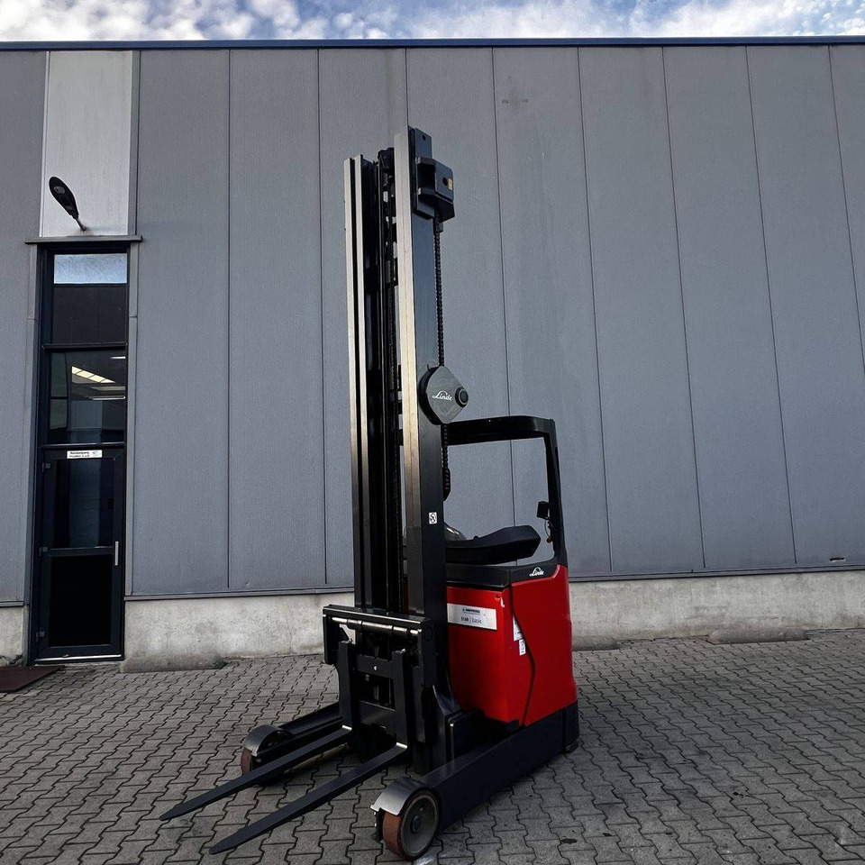 Linde R16 HD (1120) - Reach truck: picture 2 Linde R16 HD (1120) - Reach truck: picture 2