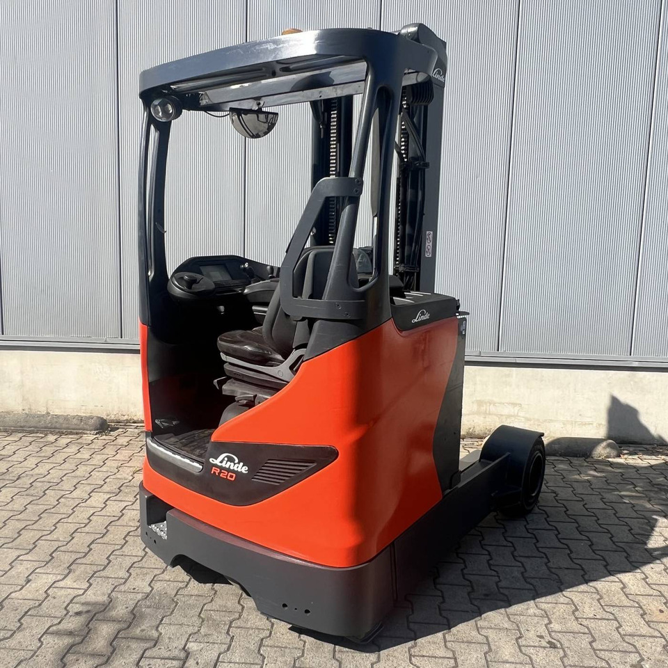 Linde R20G (1120) - Reach truck: picture 1 Linde R20G (1120) - Reach truck: picture 1