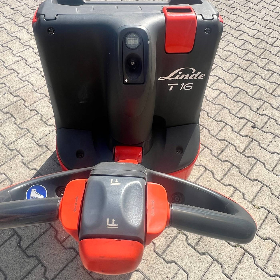 Linde T16 (1152) - Pallet truck: picture 3 Linde T16 (1152) - Pallet truck: picture 3