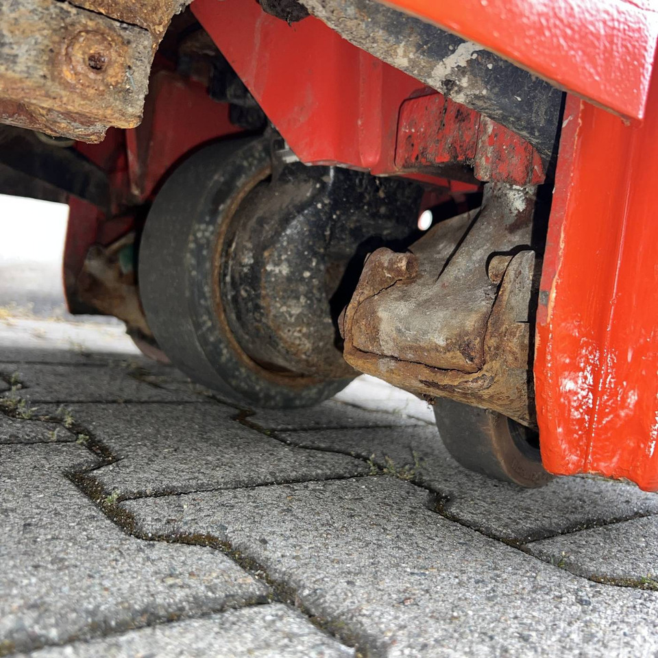 Linde T16 (1152) - Pallet truck: picture 5 Linde T16 (1152) - Pallet truck: picture 5