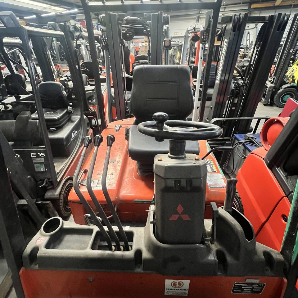 Mitsubishi FB25K-PAC - Electric forklift: picture 3 Mitsubishi FB25K-PAC - Electric forklift: picture 3