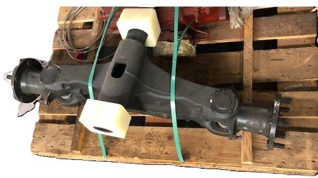 Rear axle AL35-01/388 for Linde - Axle and parts for Material handling equipment: picture 1 Rear axle AL35-01/388 for Linde - Axle and parts for Material handling equipment: picture 1