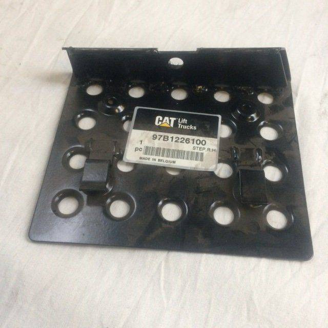 Step R.H. for Mitsubishi - Spare parts for Material handling equipment: picture 2 Step R.H. for Mitsubishi - Spare parts for Material handling equipment: picture 2