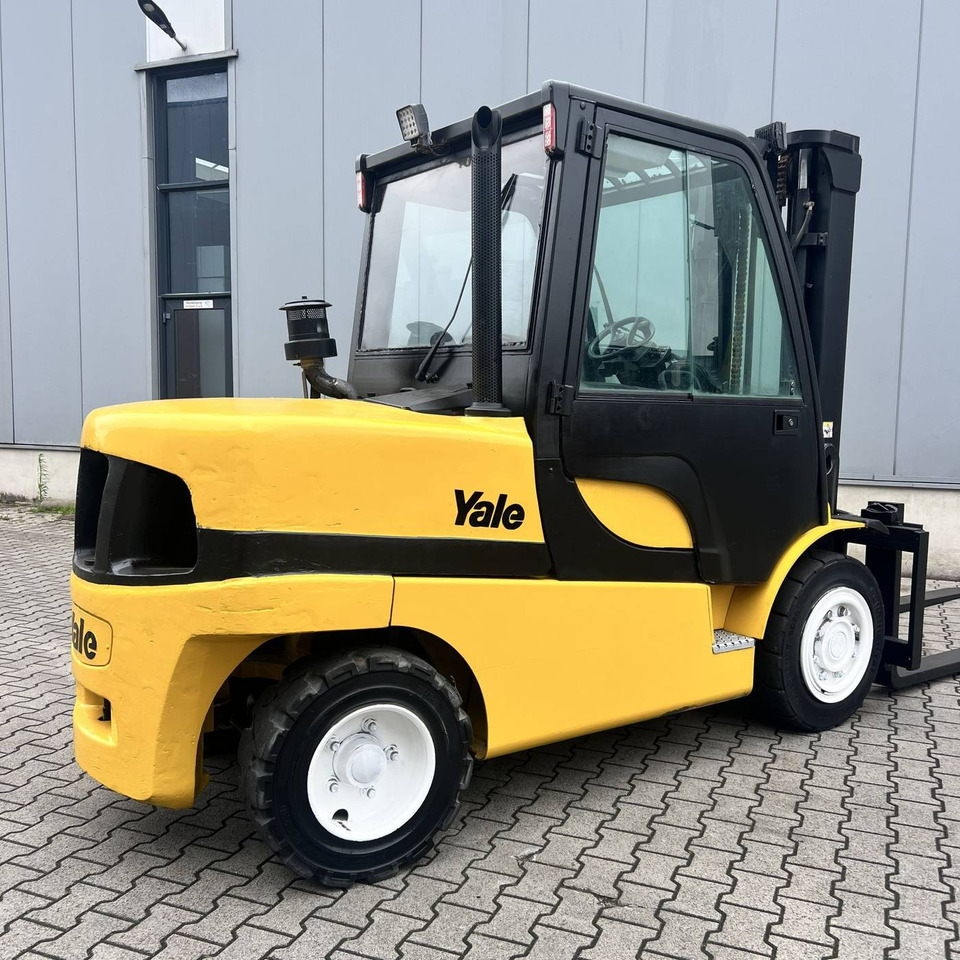 Yale GDP55VX - Diesel forklift: picture 2 Yale GDP55VX - Diesel forklift: picture 2