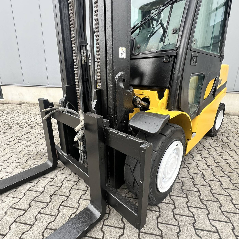 Yale GDP55VX - Diesel forklift: picture 4 Yale GDP55VX - Diesel forklift: picture 4