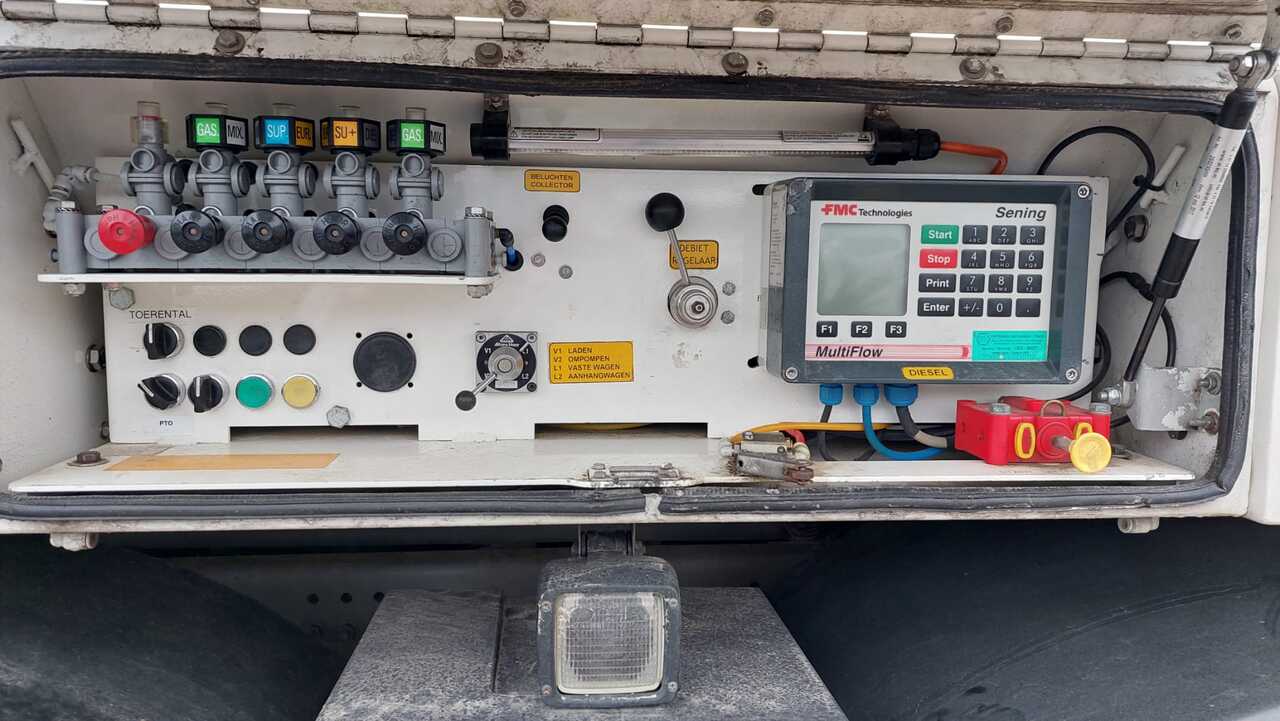 Tank truck DAF XF: picture 13