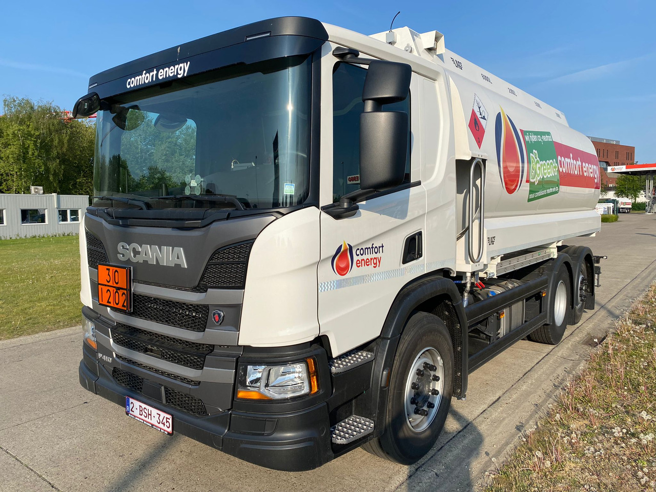 SCANIA P410 - Tank truck: picture 1 SCANIA P410 - Tank truck: picture 1
