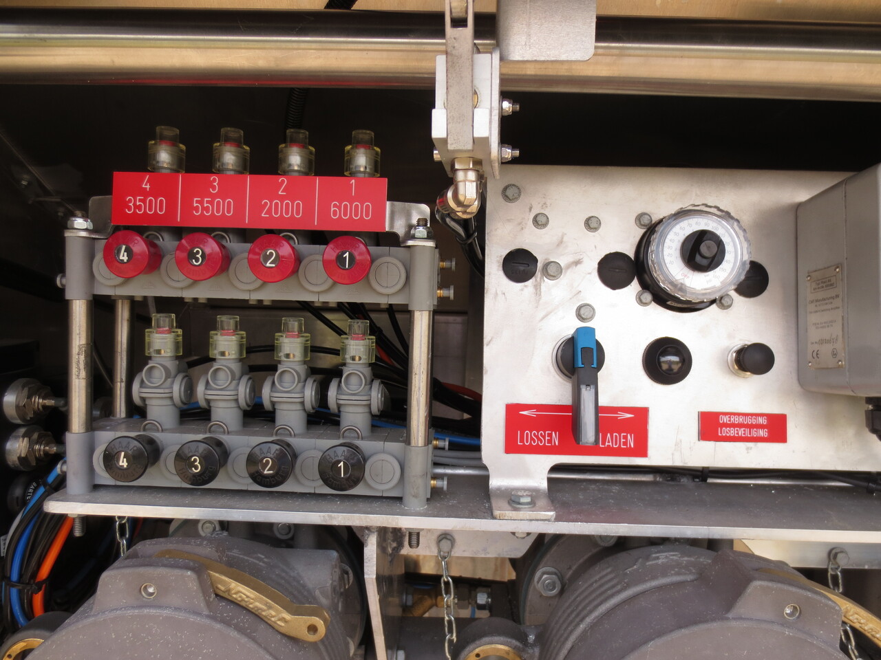 VOLVO FM - Tank truck: picture 3 VOLVO FM - Tank truck: picture 3