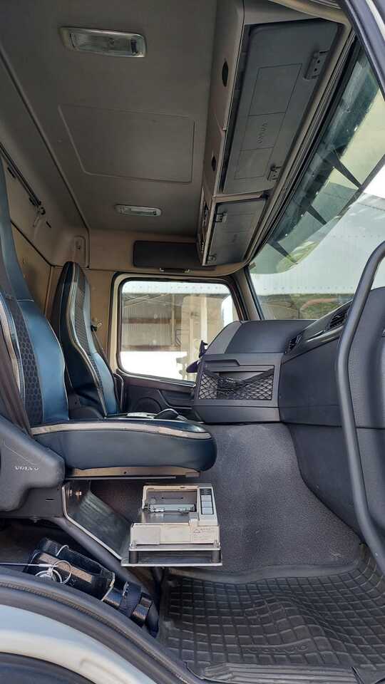 Volvo FMFH - Tank truck: picture 4 Volvo FMFH - Tank truck: picture 4