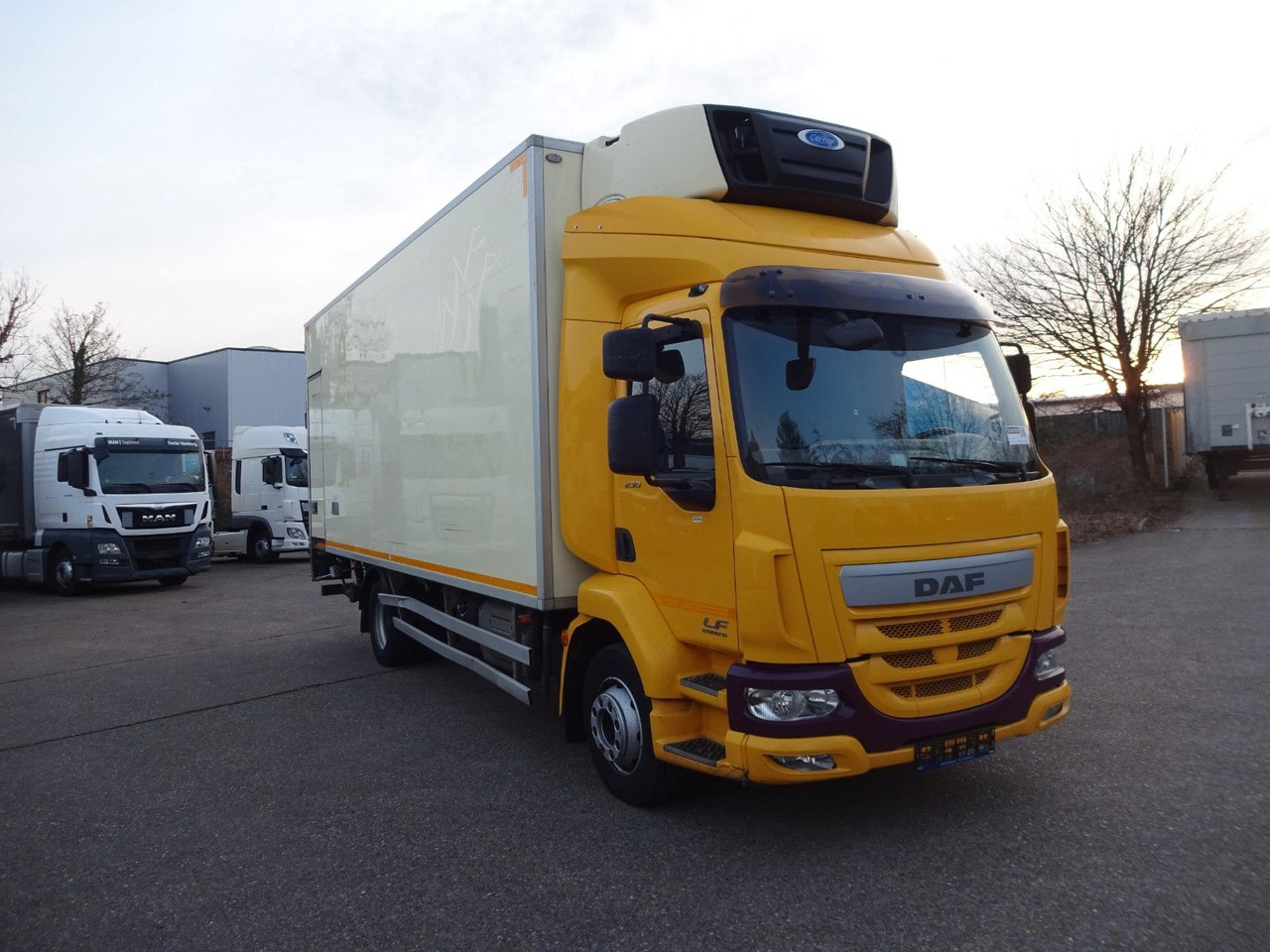 DAF LF 230, 12 T, LBW, Türen, Klima, Automat, Kamera - Box truck: picture 1 DAF LF 230, 12 T, LBW, Türen, Klima, Automat, Kamera - Box truck: picture 1