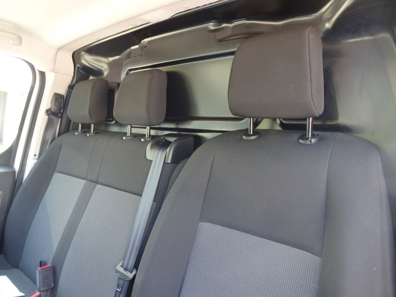 Small van Opel Vivaro Kasten L1H1, Klima, PDC,: picture 17 Small van Opel Vivaro Kasten L1H1, Klima, PDC,: picture 17