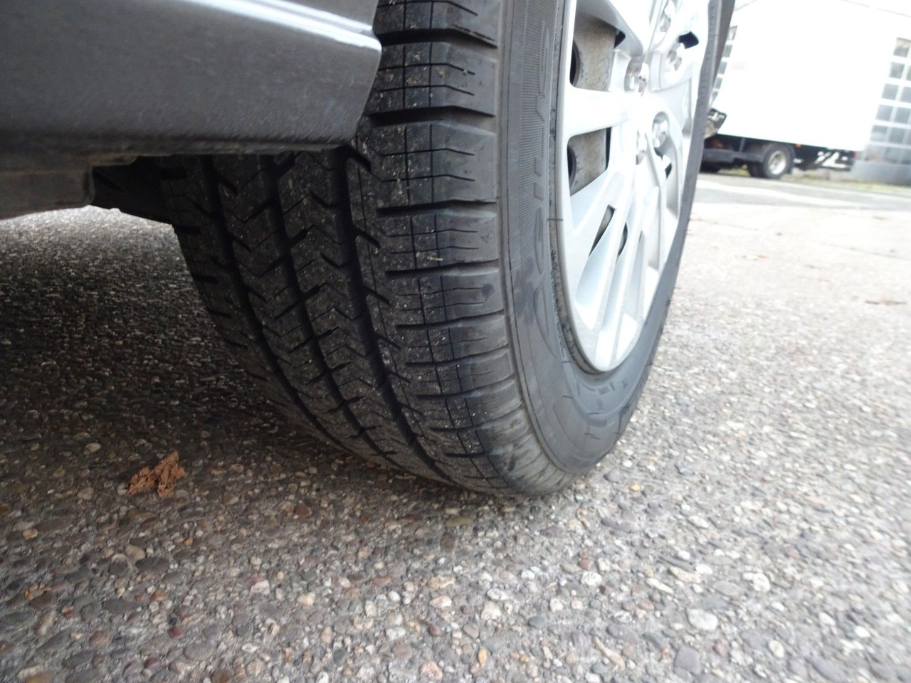 Small van, Electric van Peugeot Expert Kasten Lang, L3H1, 57 kW: picture 11