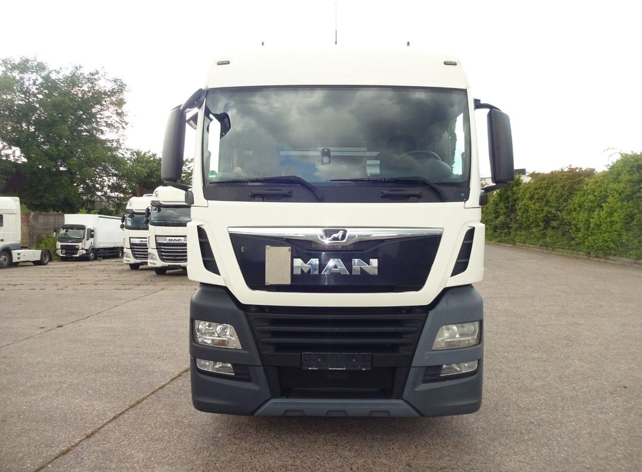 MAN TGX 18.460, XLX, Intarder, ACC - Tractor unit: picture 3 MAN TGX 18.460, XLX, Intarder, ACC - Tractor unit: picture 3