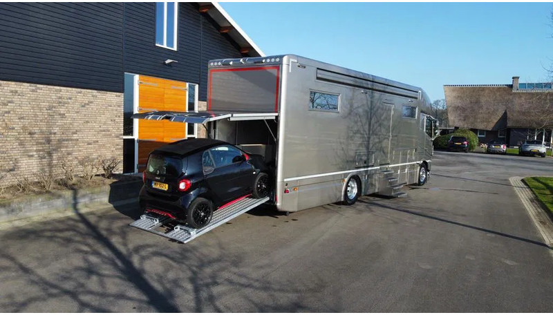 Volvo Motorhome Pop-out - Garage - 4.780KM - New condition FH 540 - Camper: picture 3 Volvo Motorhome Pop-out - Garage - 4.780KM - New condition FH 540 - Camper: picture 3