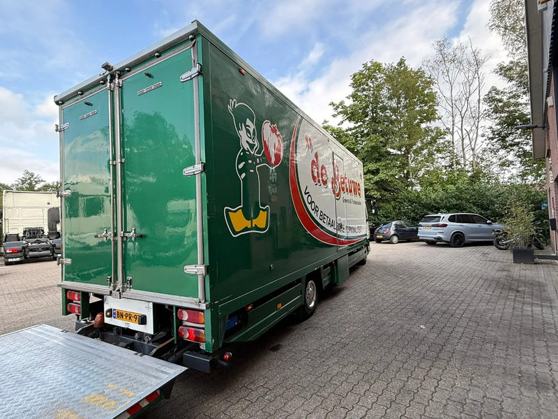 DAF LF 45.220 Laadklep/LBW Zijdeur Slaapcabine AHK NL truck - Box truck: picture 4 DAF LF 45.220 Laadklep/LBW Zijdeur Slaapcabine AHK NL truck - Box truck: picture 4